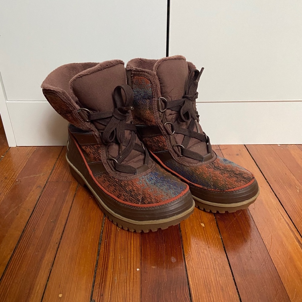 Sorel winter boots